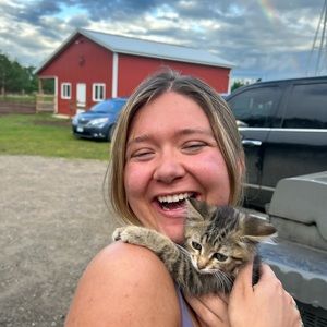 Meet your Posher, Emma